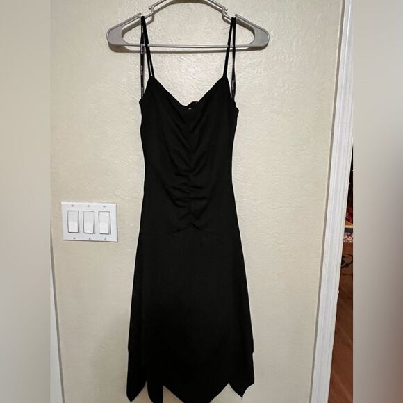 EUC ALYN PAIGE- BLACK MID LENGTH DRESS - Picture 1 of 4